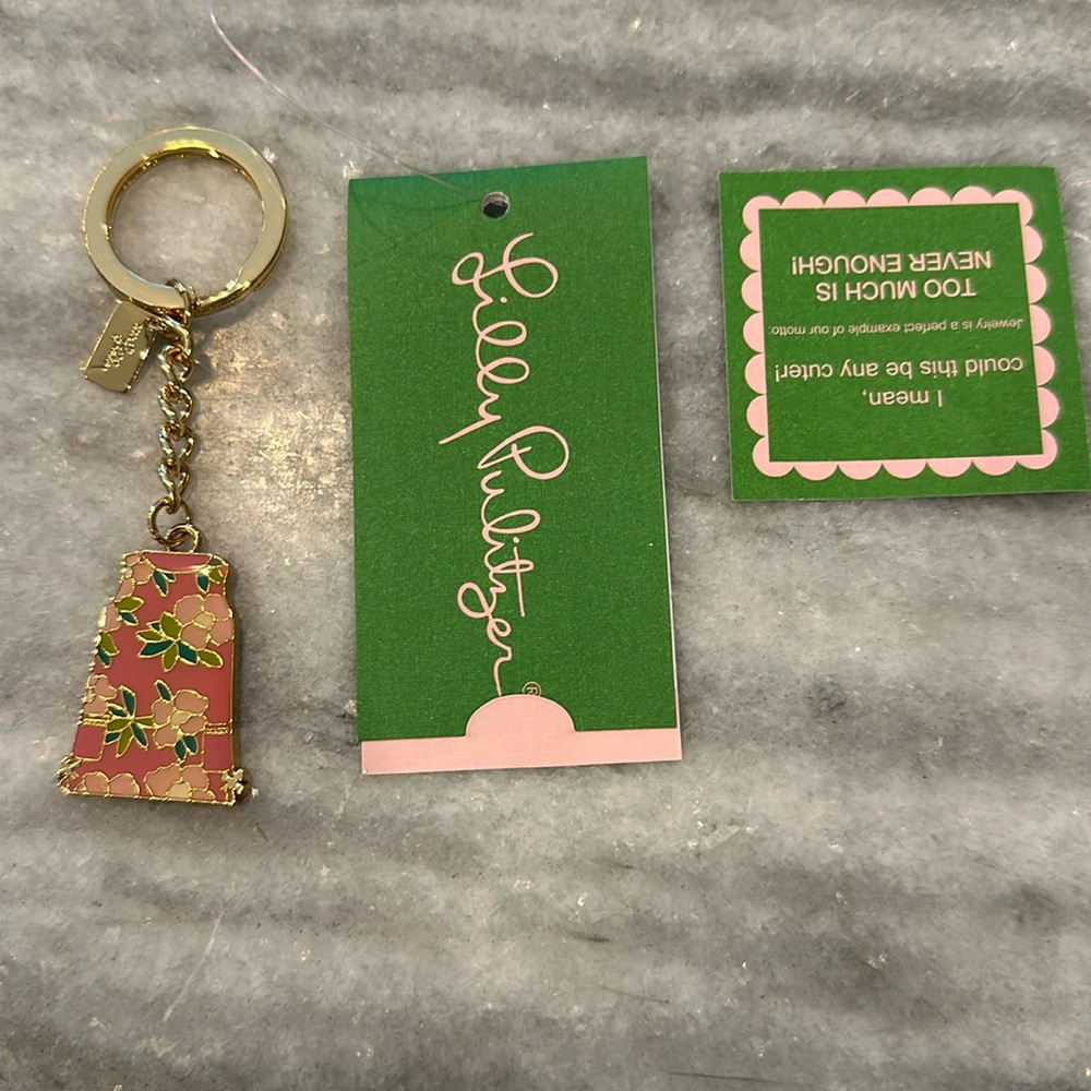 NEW Lilly Pulitzer Lilly’s Pink Skip On It Shift Key Chain - Picture 2 of 3